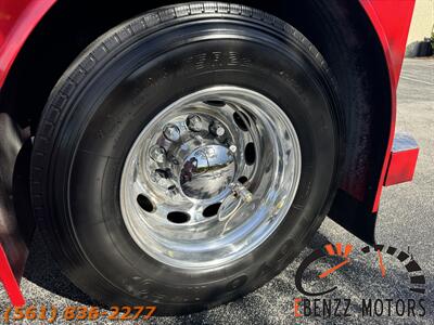 2018 Peterbilt 579 Hauler   - Photo 15 - Jupiter, FL 33469