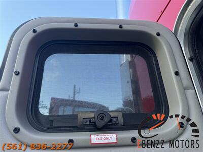 2018 Peterbilt 579 Hauler   - Photo 44 - Jupiter, FL 33469
