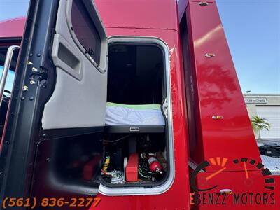 2018 Peterbilt 579 Hauler   - Photo 42 - Jupiter, FL 33469