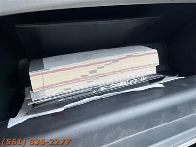 2019 Toyota Highlander Hybrid XLE   - Photo 14 - Jupiter, FL 33469