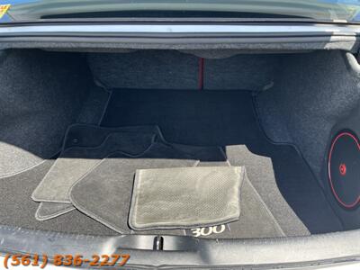 2012 Chrysler 300 S V6   - Photo 17 - Jupiter, FL 33469