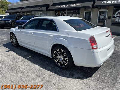 2012 Chrysler 300 S V6   - Photo 6 - Jupiter, FL 33469