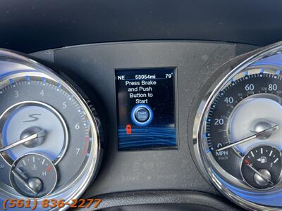 2012 Chrysler 300 S V6   - Photo 9 - Jupiter, FL 33469