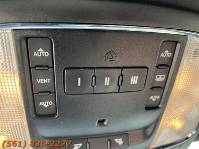 2012 Chrysler 300 S V6   - Photo 13 - Jupiter, FL 33469