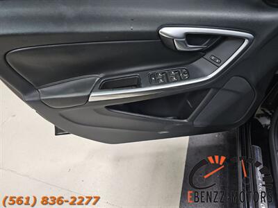 2017 Volvo V60 T5 Premier   - Photo 9 - Jupiter, FL 33469