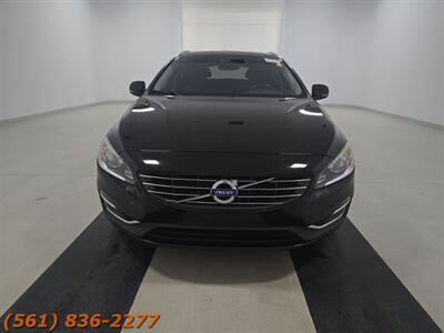 2017 Volvo V60 T5 Premier   - Photo 2 - Jupiter, FL 33469