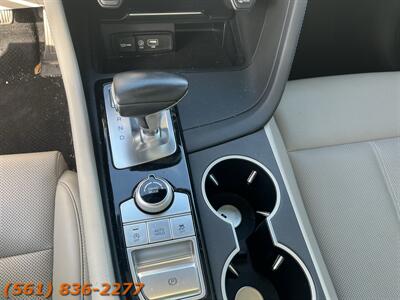 2021 Genesis G70 2.0T   - Photo 10 - Jupiter, FL 33469