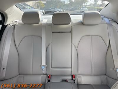 2021 Genesis G70 2.0T   - Photo 13 - Jupiter, FL 33469