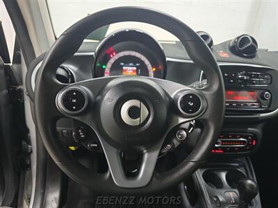 2017 Smart fortwo pure   - Photo 10 - Jupiter, FL 33469