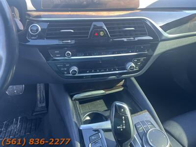 2019 BMW 5 Series 530i   - Photo 12 - Jupiter, FL 33469