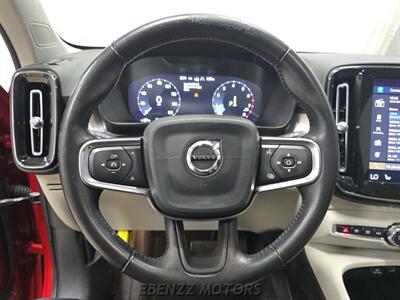 2019 Volvo XC40 T5 Momentum   - Photo 10 - Jupiter, FL 33469