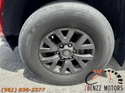 2022 Toyota Tacoma SR5   - Photo 12 - Jupiter, FL 33469