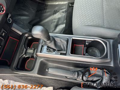 2022 Toyota Tacoma SR5   - Photo 30 - Jupiter, FL 33469