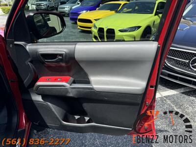 2022 Toyota Tacoma SR5   - Photo 43 - Jupiter, FL 33469