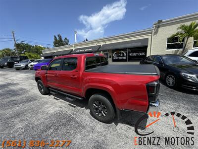 2022 Toyota Tacoma SR5   - Photo 3 - Jupiter, FL 33469