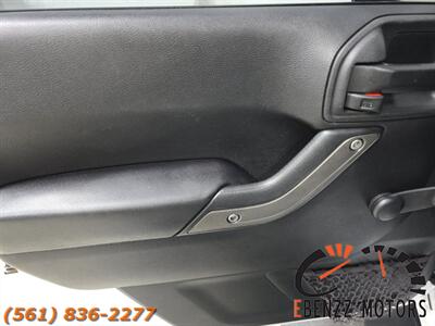 2017 Jeep Wrangler Unlimited Sport   - Photo 7 - Jupiter, FL 33469