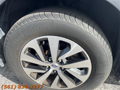 2020 Subaru Outback Premium   - Photo 18 - Jupiter, FL 33469
