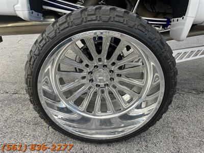 2022 Chevrolet Silverado 2500HD High Country   - Photo 11 - Jupiter, FL 33469