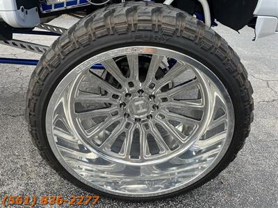 2022 Chevrolet Silverado 2500HD High Country   - Photo 10 - Jupiter, FL 33469