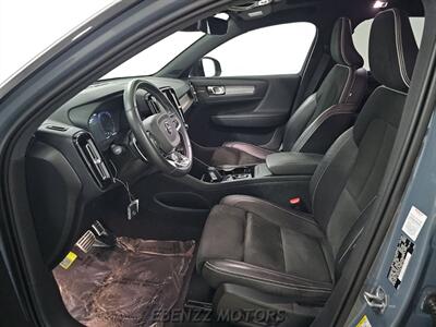 2020 Volvo XC40 T4 R-Design   - Photo 3 - Jupiter, FL 33469