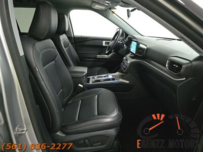 2020 Ford Explorer XLT   - Photo 8 - Jupiter, FL 33469