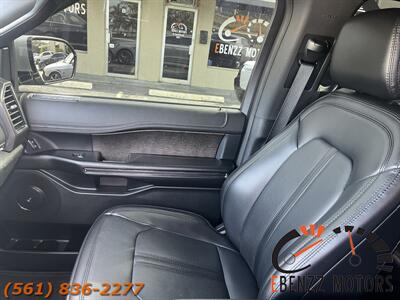 2021 Ford Expedition MAX Limited   - Photo 13 - Jupiter, FL 33469