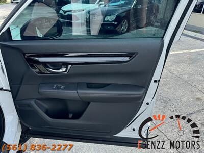 2025 Honda CR-V Hybrid Sport Touring   - Photo 31 - Jupiter, FL 33469