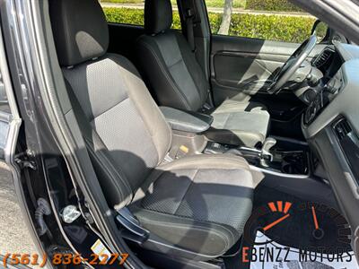 2018 Mitsubishi Outlander LE   - Photo 17 - Jupiter, FL 33469