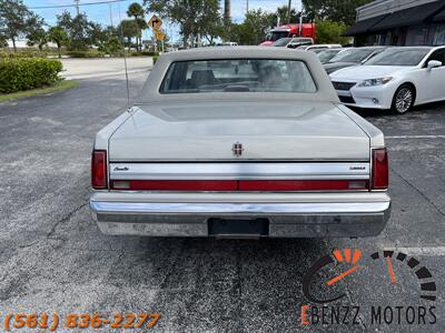 1988 Lincoln Town Car Signature   - Photo 6 - Jupiter, FL 33469