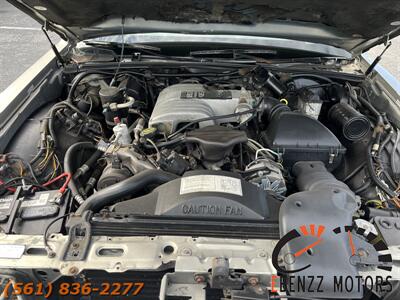 1988 Lincoln Town Car Signature   - Photo 22 - Jupiter, FL 33469