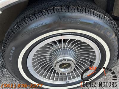 1988 Lincoln Town Car Signature   - Photo 20 - Jupiter, FL 33469