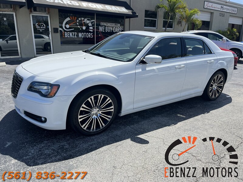 2012 Chrysler 300 Series S V6   - Photo 1 - Jupiter, FL 33469