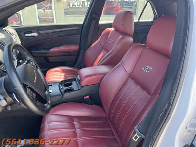 2012 Chrysler 300 Series S V6   - Photo 8 - Jupiter, FL 33469