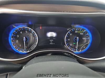 2017 Chrysler Pacifica Touring-L Plus   - Photo 12 - Jupiter, FL 33469