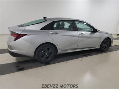 2021 Hyundai ELANTRA SEL   - Photo 2 - Jupiter, FL 33469