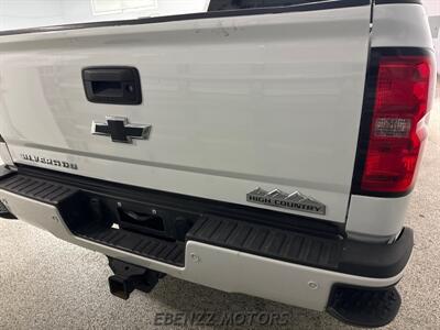 2018 Chevrolet Silverado 3500HD High Country   - Photo 5 - Jupiter, FL 33469