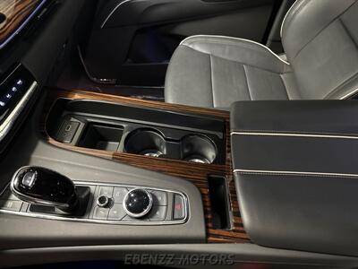 2022 Cadillac Escalade Premium Luxury   - Photo 15 - Jupiter, FL 33469