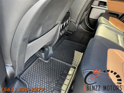 2023 Land Rover Defender 130 X-Dynamic SE   - Photo 17 - Jupiter, FL 33469