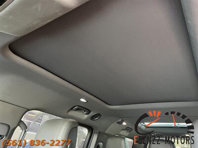 2023 Land Rover Defender 130 X-Dynamic SE   - Photo 20 - Jupiter, FL 33469