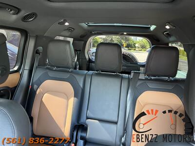 2023 Land Rover Defender 130 X-Dynamic SE   - Photo 23 - Jupiter, FL 33469