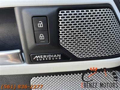 2023 Land Rover Defender 130 X-Dynamic SE   - Photo 11 - Jupiter, FL 33469