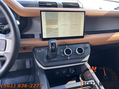 2023 Land Rover Defender 130 X-Dynamic SE   - Photo 10 - Jupiter, FL 33469