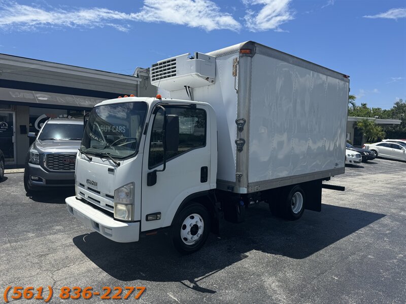 2013 ISUZU NPR  