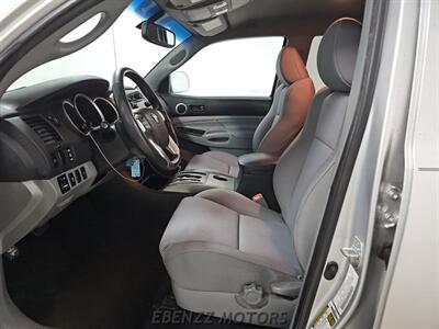 2012 Toyota Tacoma V6   - Photo 3 - Jupiter, FL 33469