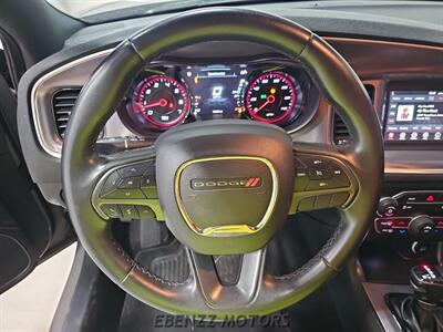 2019 Dodge Charger SXT   - Photo 10 - Jupiter, FL 33469