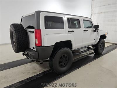 2009 Hummer H3 Alpha   - Photo 2 - Jupiter, FL 33469