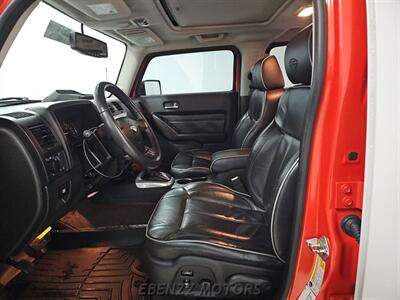 2009 Hummer H3 Alpha   - Photo 3 - Jupiter, FL 33469