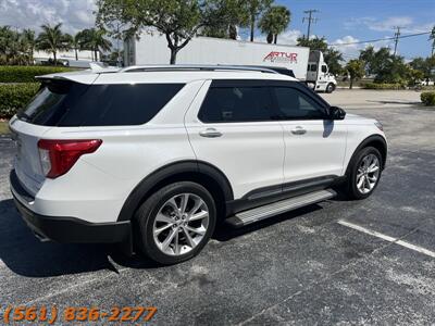 2021 Ford Explorer Platinum   - Photo 5 - Jupiter, FL 33469