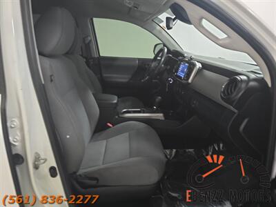 2021 Toyota Tacoma SR5 V6   - Photo 8 - Jupiter, FL 33469