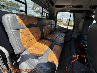 2020 FREIGHTLINER M2 Western Hauler Conversion   - Photo 38 - Jupiter, FL 33469